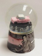 Elvis Schneekugel